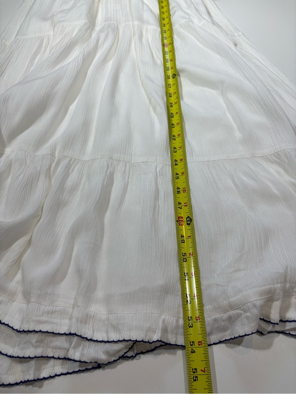 Lulus Women’s Tickets To Paradise Maxi Dress White Embroidered Tiered Size Large - Picture 9 of 10